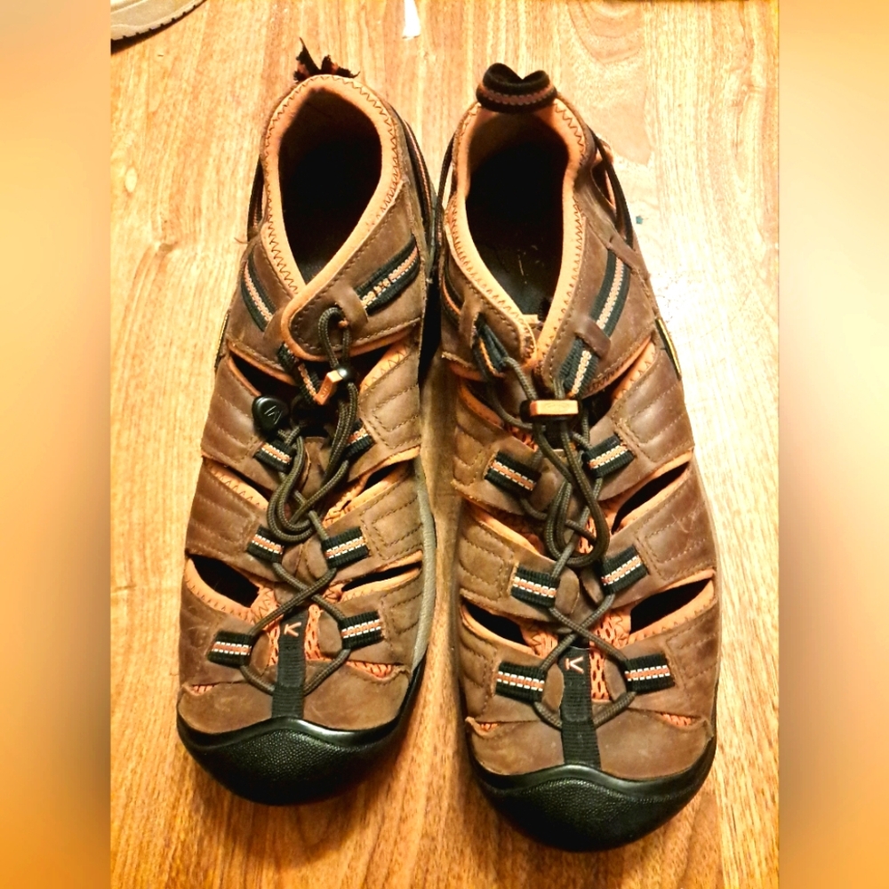 KEEN Men's Brown Outdoor Hiking Shoes